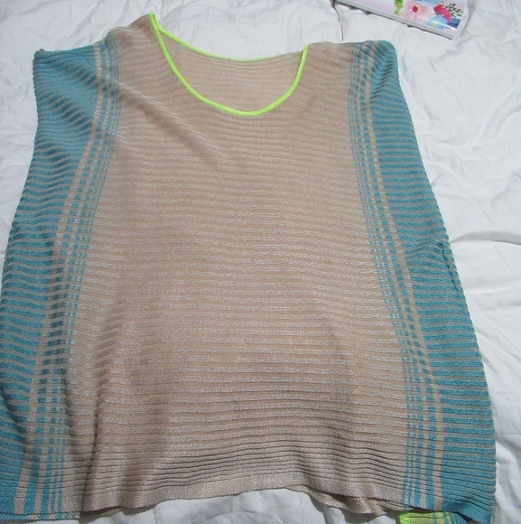 Ladies blouse 1X - Picture 4 of 5